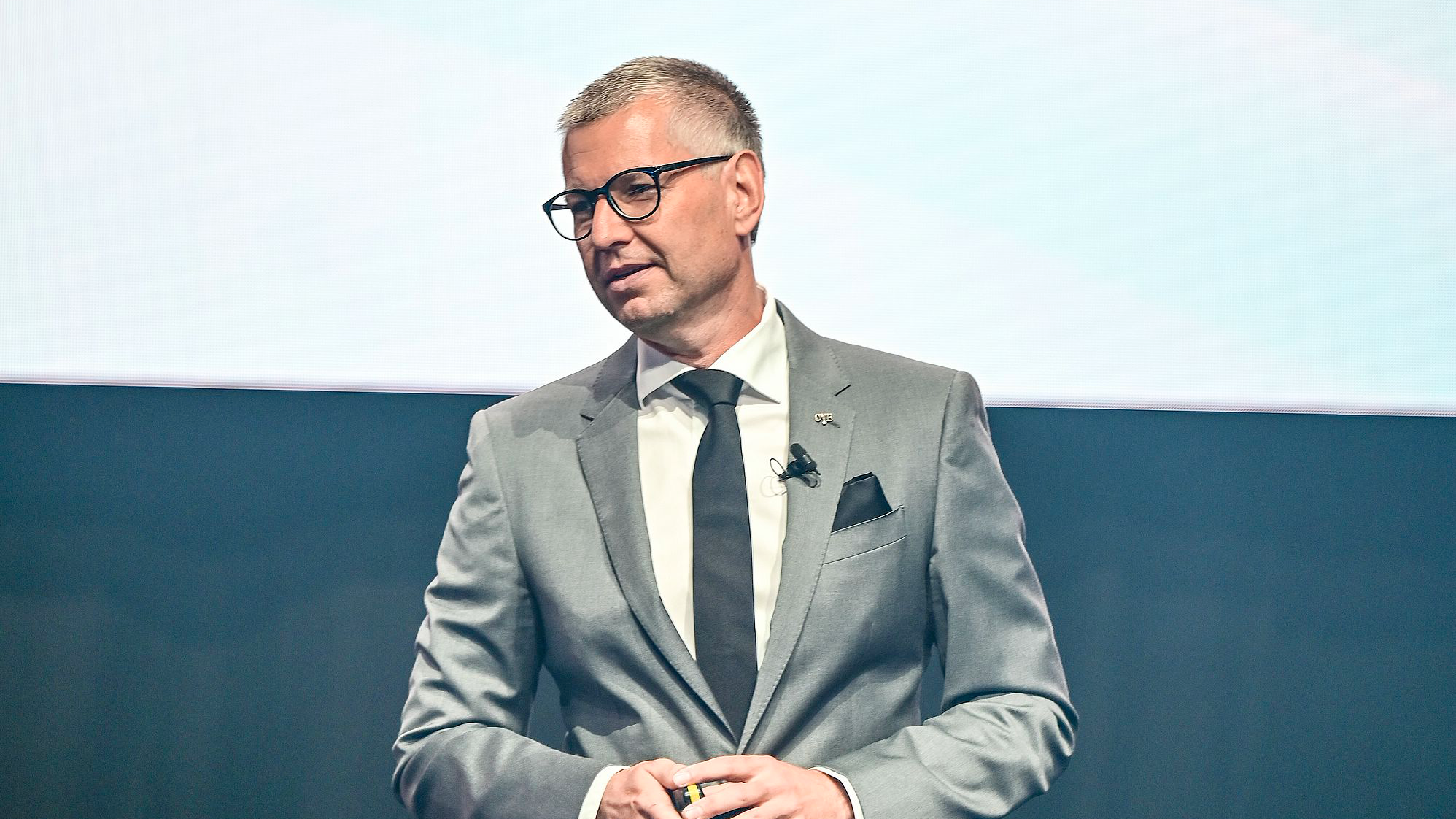 CEO Miroslav Řezník